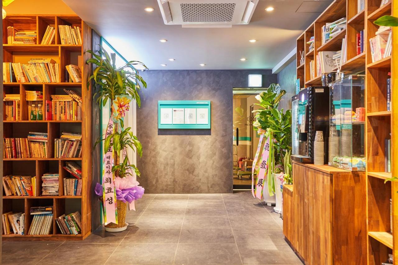Hotel In Cafe Doksan Seul Dış mekan fotoğraf
